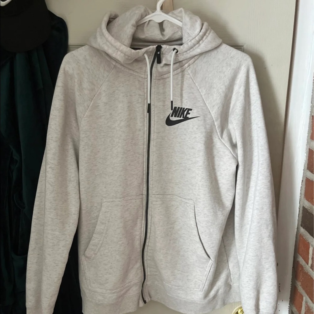 Oversized womens nike full zip hoodie Medium